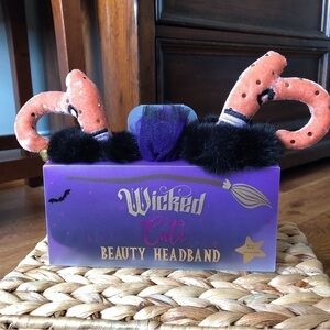 Wicked Cute Beauty Headband: Witch shoes